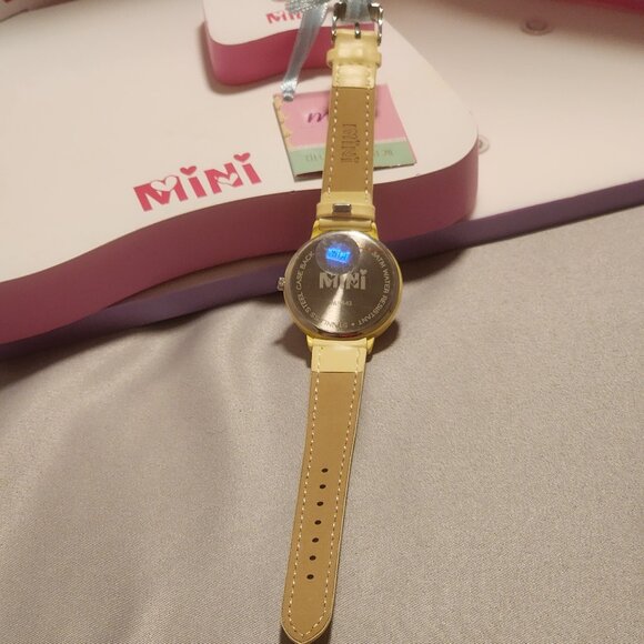 Mini Brand Handcrafted Watch - Bunny with Balloons Theme with Yellow Band - Picture 5 of 5